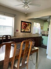 445 Saxony Way in Delray Beach, FL - Building Photo - Building Photo