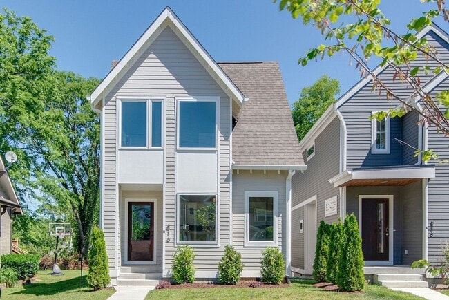 property at 816 Benton Ave