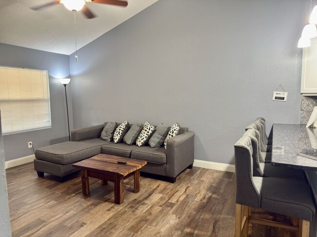 1700 Ridgewood Ln in Sanford, FL - Building Photo - Building Photo