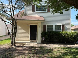 19830 Hidden Shadow Ln in Cypress, TX - Building Photo