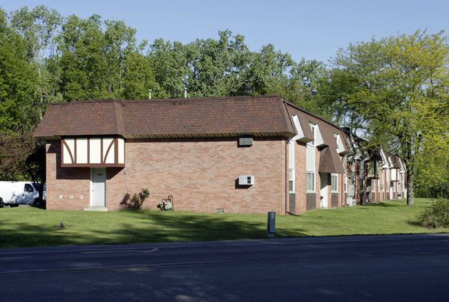 Meadow Creek in Holland, OH - Building Photo - Building Photo