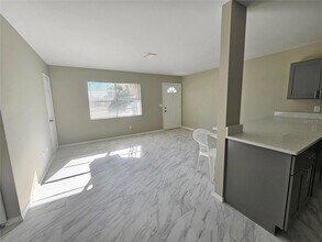 1621 17th St E in Bradenton, FL - Building Photo - Building Photo