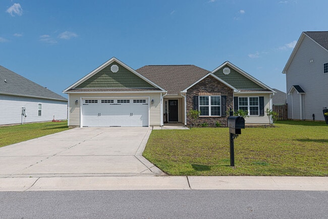 293 Crossroads Store Dr in Jacksonville, NC - Building Photo - Building Photo
