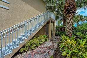 1305 Sweetwater Cove-Unit -9-104 in Naples, FL - Building Photo - Building Photo