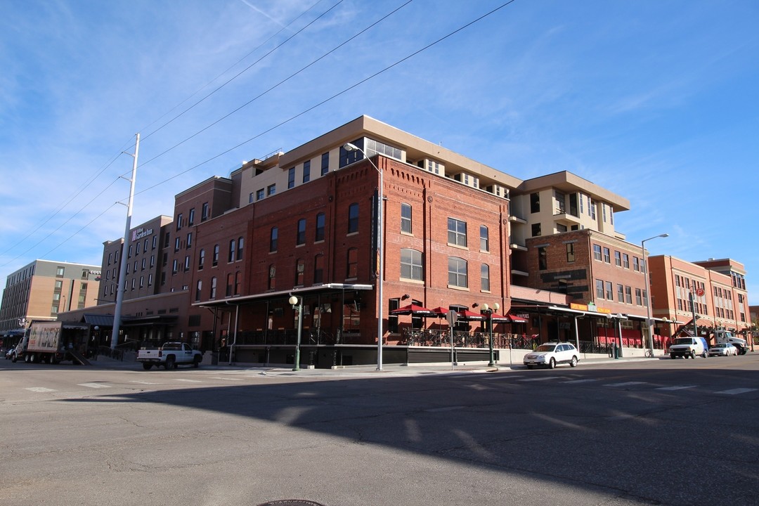 Arena Lofts in Lincoln, NE - Foto de edificio