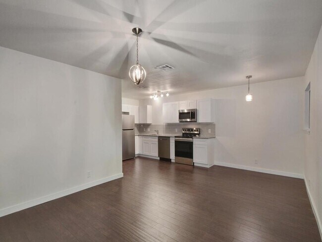 property at 2706 Parker Ln