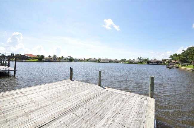 16 Cedarwood Ct in Palm Coast, FL - Building Photo - Building Photo