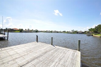 16 Cedarwood Ct in Palm Coast, FL - Building Photo - Building Photo