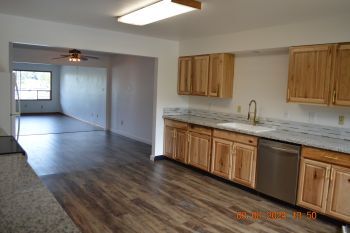 74 SW 2nd St in Clatskanie, OR - Building Photo
