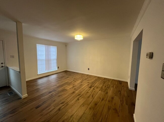 2224 Prince of Wales Ct in Bowie, MD - Foto de edificio - Building Photo