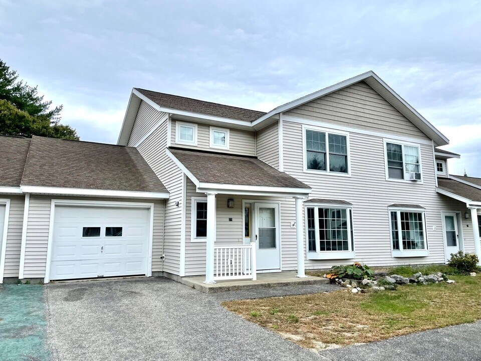 23 Beaver Pond Rd, Unit 23 in Brunswick, ME - Foto de edificio