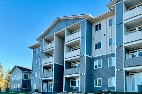 Carnahan Glenn Apartments in Spokane Valley, WA - Foto de edificio