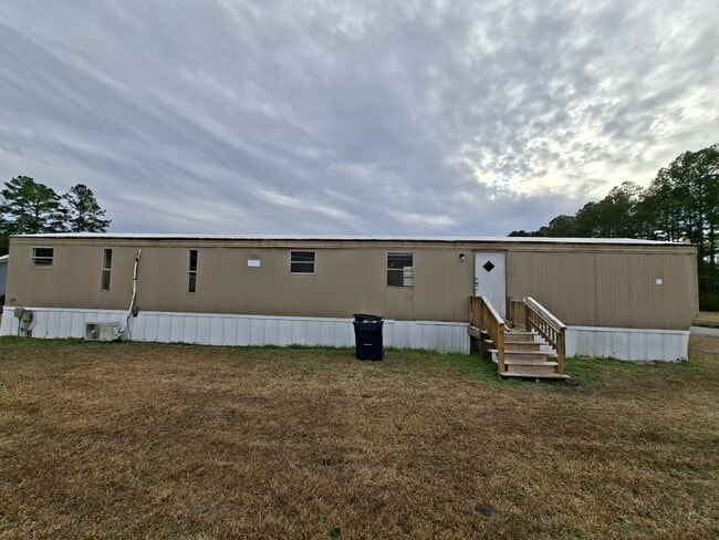 property at 64 Airbourne Ln