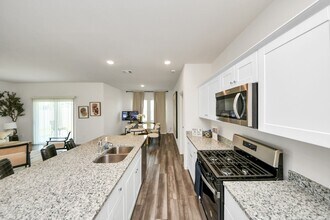 1802 Corsica Crk Ln in Rosharon, TX - Building Photo - Building Photo