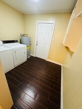 200 Preston St in Marshall, TX - Building Photo - Building Photo