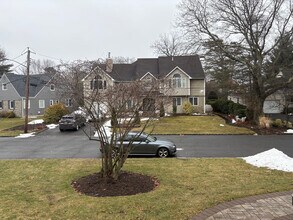 183 Lefferts Rd in Woodmere, NY - Building Photo - Building Photo