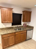 502 W 9th St in Lehigh Acres, FL - Building Photo