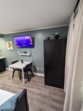 4538 W Minnehaha St-Unit -C in Tampa, FL - Foto de edificio - Building Photo