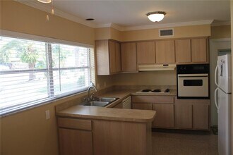 2025 Pine Ridge Dr in Clearwater, FL - Building Photo - Building Photo