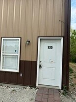 135 Coon Creek Farms Dr in Kirbyville, MO - Building Photo