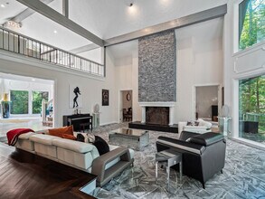117 Partridge Ln in Chagrin Falls, OH - Building Photo - Building Photo