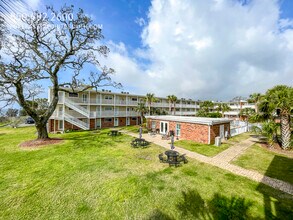 710 Scenic Hwy in Pensacola, FL - Building Photo - Building Photo