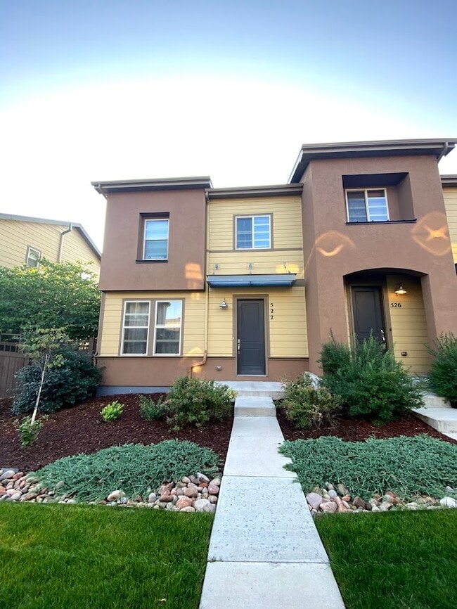 522 S Vance St in Lakewood, CO - Building Photo - Building Photo
