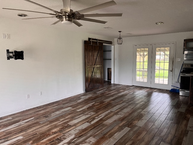1130 Cook Dr in Deridder, LA - Building Photo - Building Photo