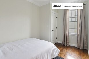 Room in Shared 5 bed/1.5 bath home in Boston, MA - Building Photo