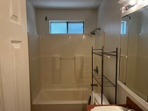 3018 Touro St in New Orleans, LA - Building Photo - Building Photo