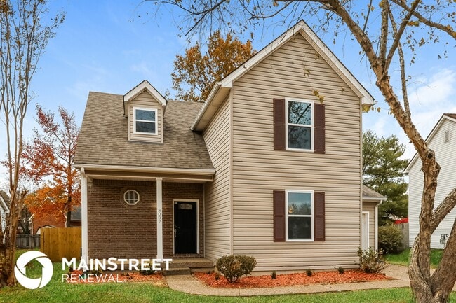 8007 Apple Valley Dr in Louisville, KY - Building Photo - Building Photo