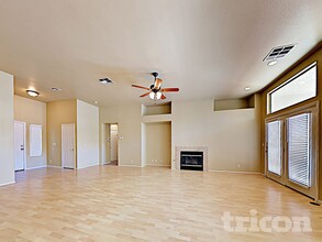 1736 W Gentle Brook St in North Las Vegas, NV - Building Photo - Building Photo