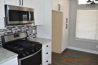 732 Dwight Way in Livingston, CA - Building Photo - Building Photo