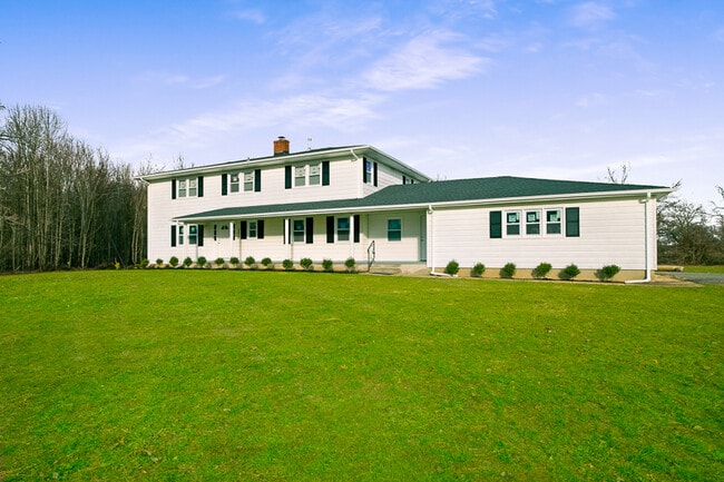 370 Smithburg Rd, Unit 370 Smithburg road