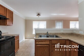 6724 Commack Dr in Charlotte, NC - Building Photo - Building Photo