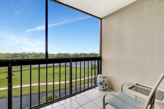 1566 Bridgewood Dr in Boca Raton, FL - Building Photo - Building Photo