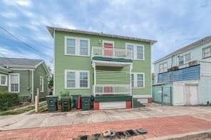 property at 2225 Bernardo De Galvez Ave