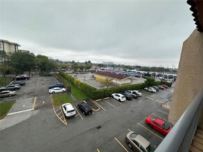 4713 NW 7th St in Miami, FL - Building Photo - Building Photo