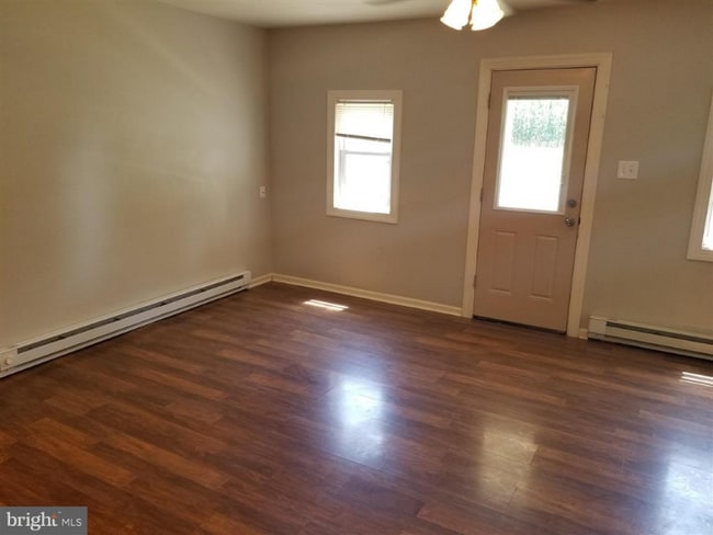 655 S Chiques Rd in Manheim, PA - Building Photo - Building Photo