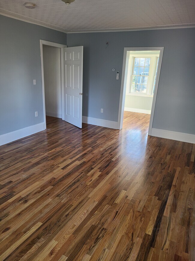 53 W Plain St Rentals in Wayland, MA