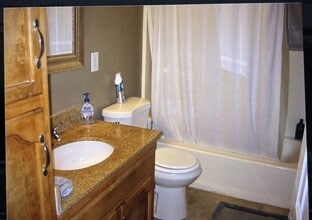 28810 Lakeview Ave in Nuevo, CA - Building Photo - Building Photo