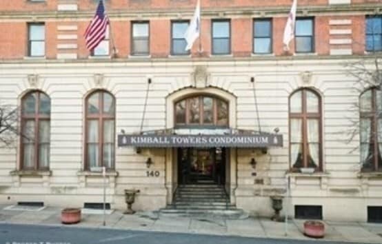 140 Chestnut St in Springfield, MA - Building Photo