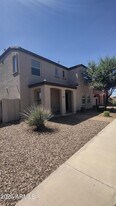 2218 S Buckaroo Trail in Gilbert, AZ - Building Photo