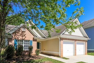 1412 Cumberland Creek Ln SW in Marietta, GA - Building Photo - Building Photo