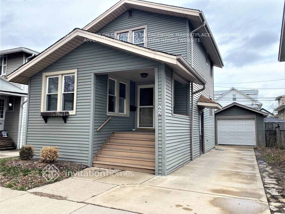 862 Carpenter Ave in Oak Park, IL - Building Photo
