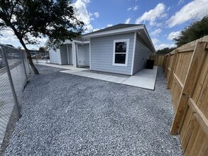 3015 Impala Dr in Brownsville, TX - Building Photo - Building Photo