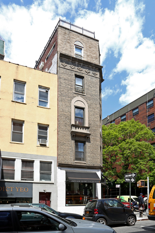 29 Spring St in New York, NY - Building Photo - Building Photo