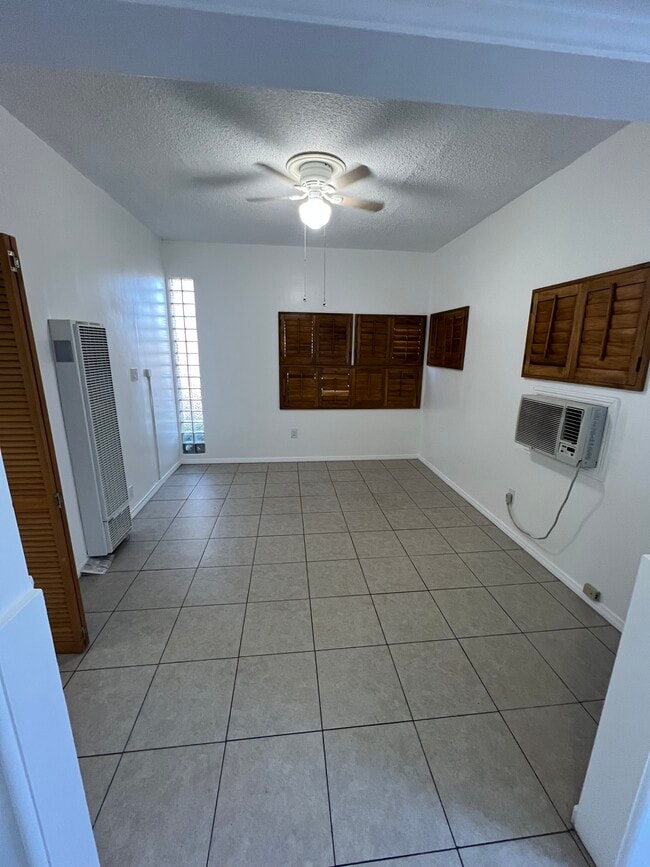 3664 W 54th St, Unit 3664 in Los Angeles, CA - Building Photo - Building Photo