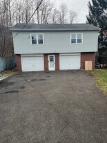 120 Annetta St in Vestal, NY - Building Photo