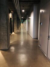 510 S Hewitt St, Unit 403 in Los Angeles, CA - Foto de edificio - Building Photo